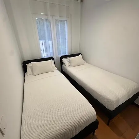 Casa Del Roselles - Luxury Flat With Swimming-pool In